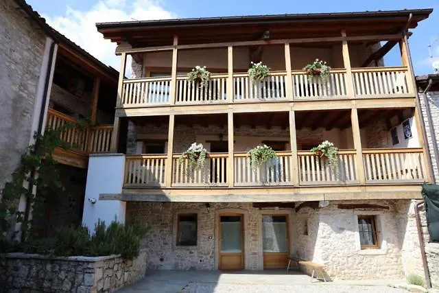 Romantic Boutique Hospitality Revine Lago 0*,