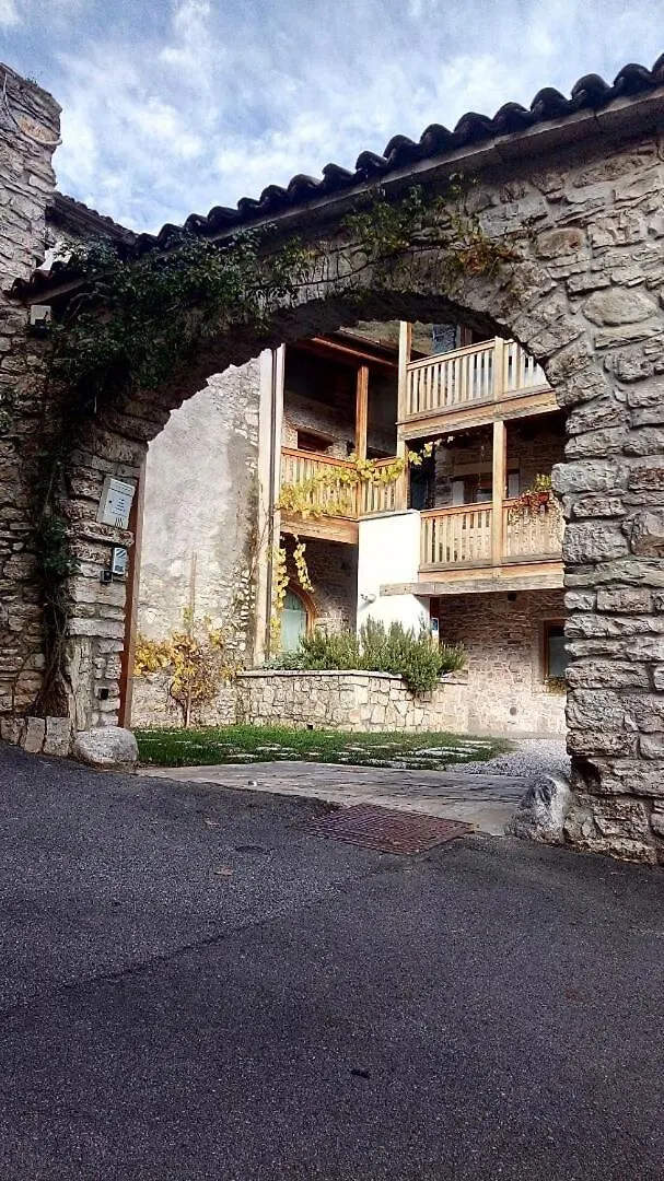 ゲストハウス Romantic Boutique Hospitality Revine Lago